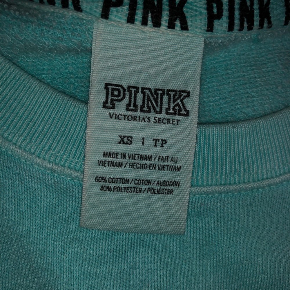 VS PINK pullover
